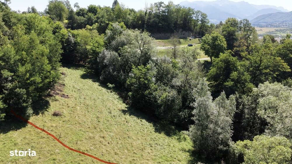 Teren De Vânzare – Zărnești 2200 Mp