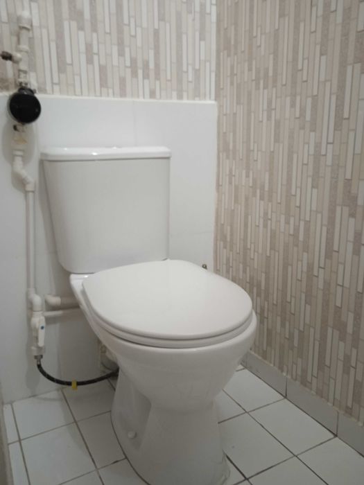 Навои шахар квартира сотилади 14-магазини . 2/2/5  куча А.Авлони.