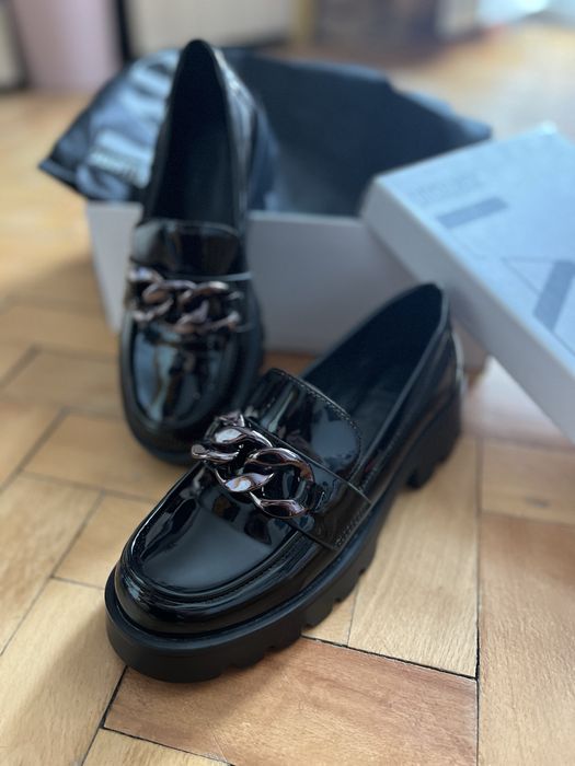 Лоуфъри Answear LAB