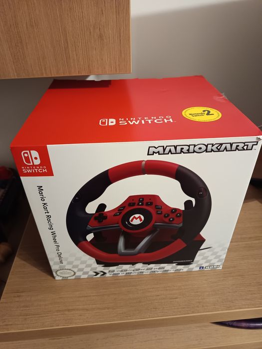 Set Nintendo Switch Oled +Volan Mario kart