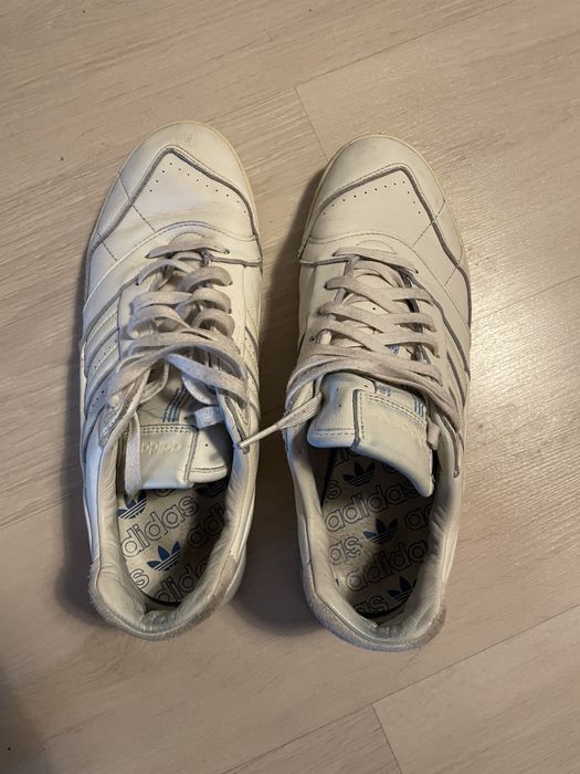 Adidași Adidas unisex albi