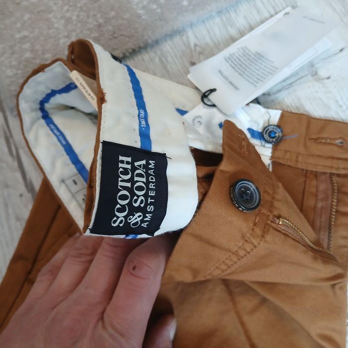 Pantaloni cino Scotch& soda noi mărimi diferite va aștept în privat