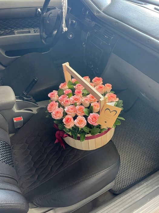 Buketlar Gullar Ajoyib Sovgalar Yaqinlar Uchun