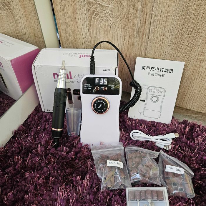 Чисто нова електрическа пила за нокти, геллак