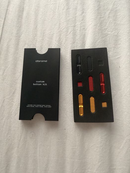 Husă dbrand Tank Case pentru iPhone 17 Pro Max