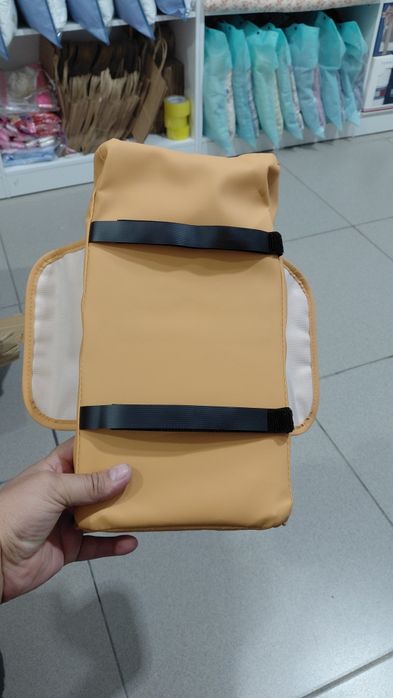 Подлокотник подстаканник