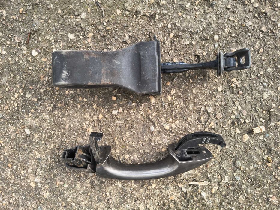 Accesorii usa si aripa fata stanga Volkswagen Golf 7 2015