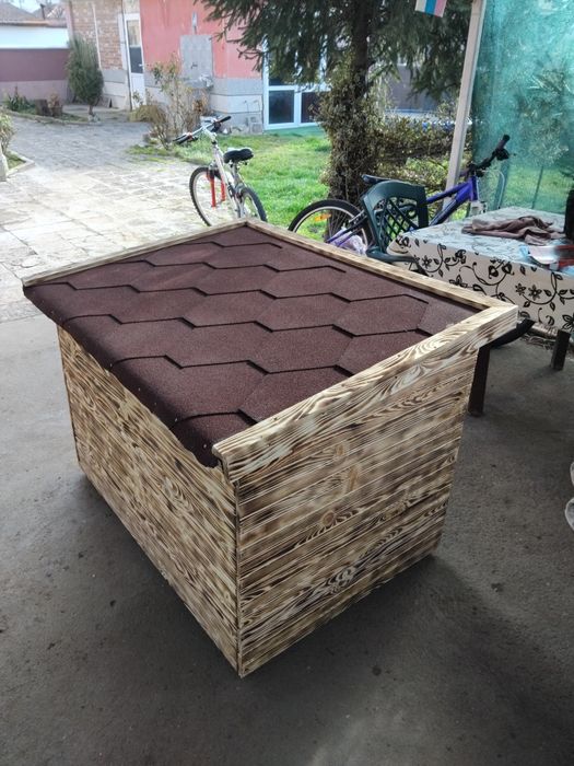 Къща  за  куче..