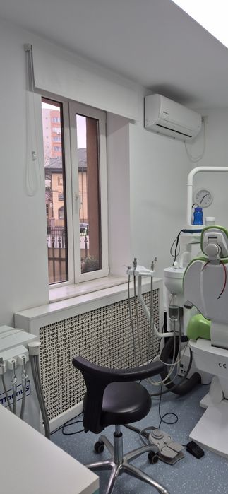 Închiriez tura cabinet stomatologic