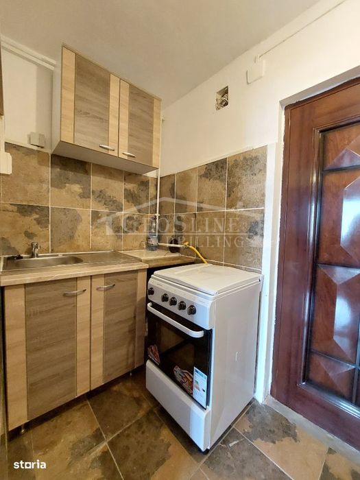 Vânzare Garsonieră Bulevardul Muncii zona Sinterom