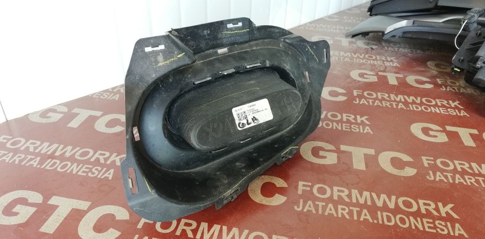 Накрайник за ауспух Mercedes GLB AMG x247 2019-