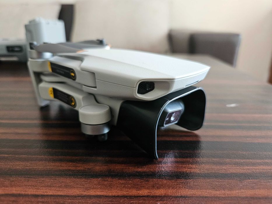 DJI Mini 2 4k/ 5 батерии /дрон в комплект с доста неща