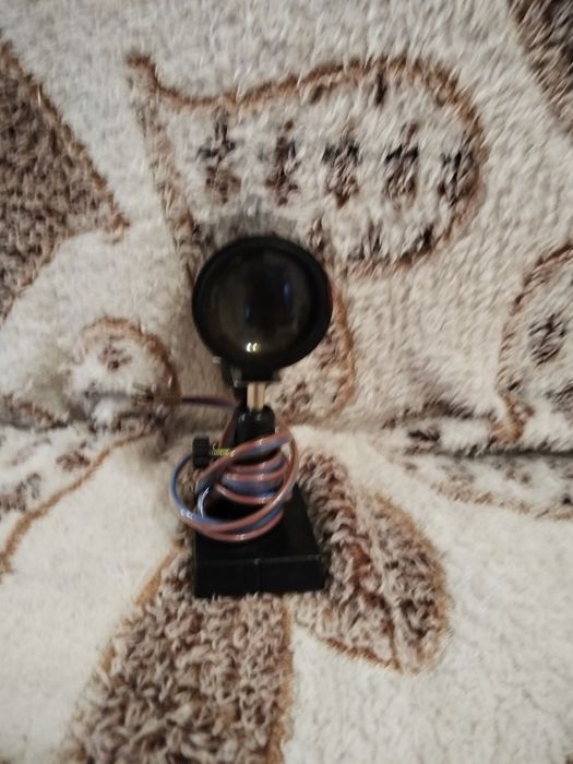 Продам лампу на аккумуляторе