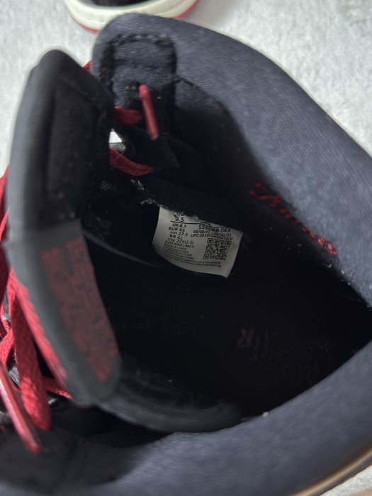 Air Jordan 1 High Patent Bred