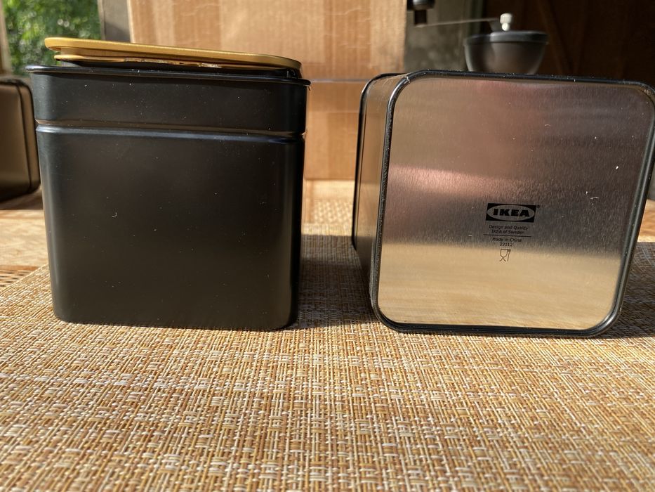 Ikea, Бломнинг, банка