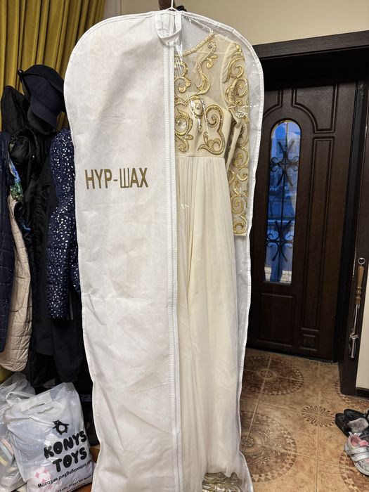 Продам свадебное платье