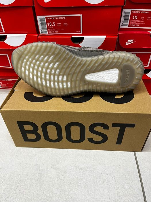 Adidas yeezy boost 350 v2 beluga