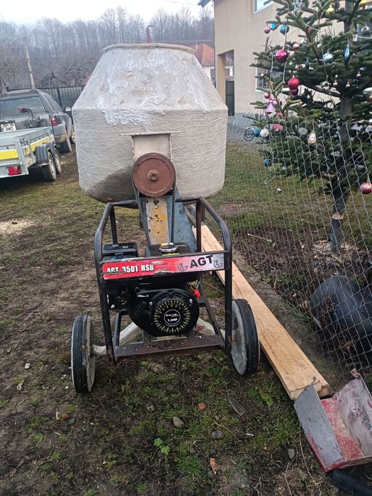 Vand beroniera pe benzina