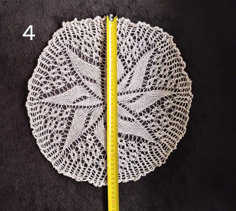 7бр. ръчно плетени карета.