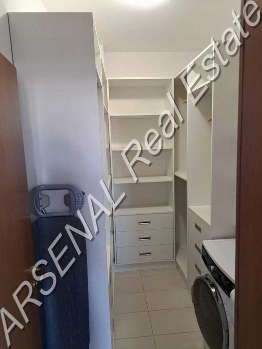 Дава се под наем Тристаен апартамент в София, Център - 130 кв.м за 1500 € - Снимка #8