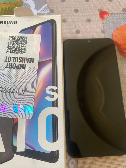 Samsung A10s холати норм бемалол ишлашши яхши сотиладии щошилингларр