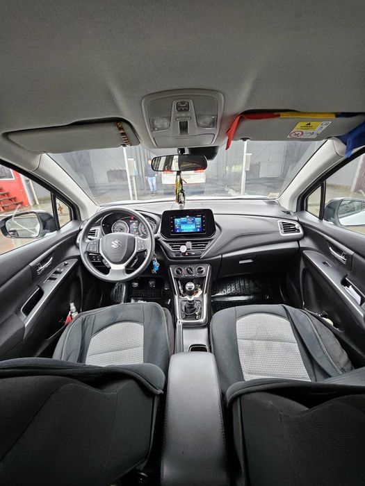 Se vinde Suzuki S-Cross