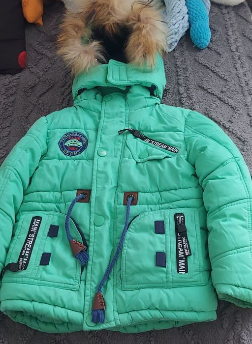 Продам зимнюю куртку