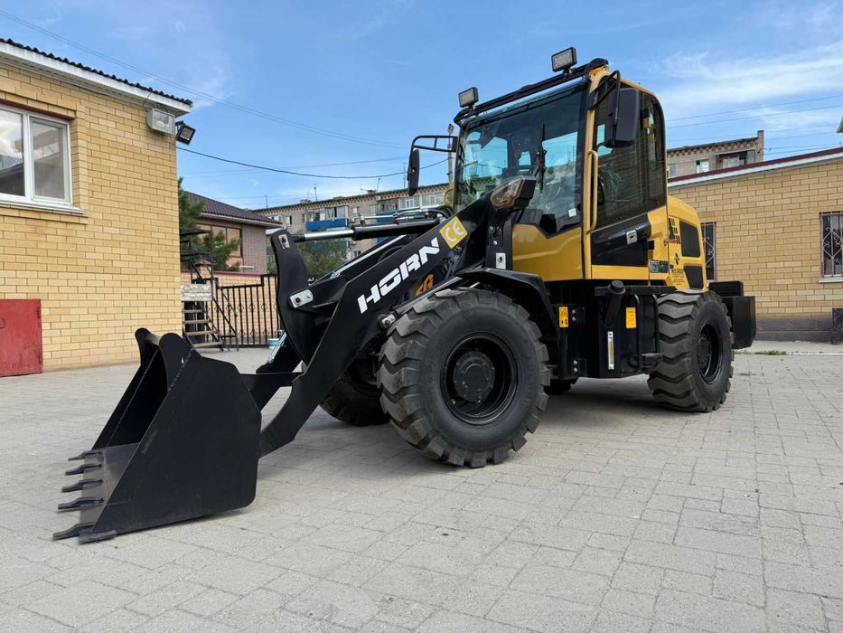 Мини погрузчик HORN916