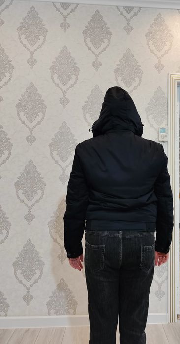 Куртка  мужскаяветровка стильная и модная