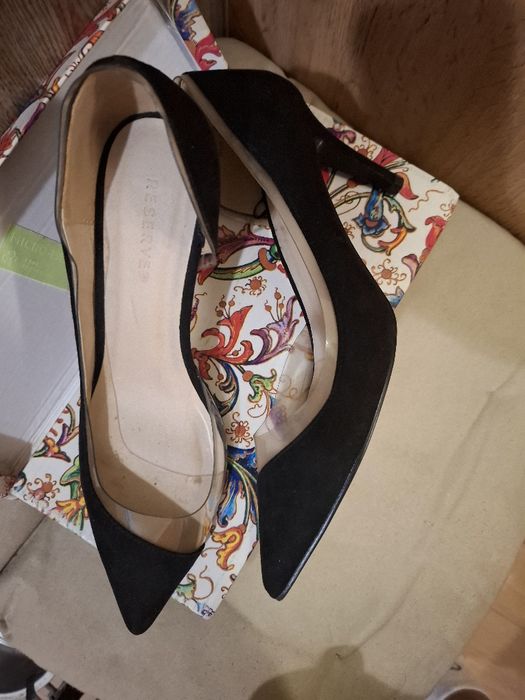 Дамски обувки нови или в отлично състояние