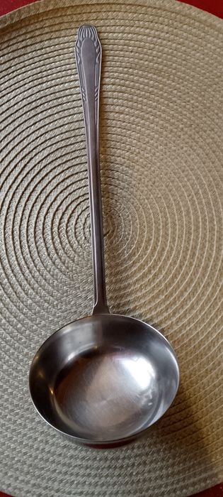 Половник/поварешка советского производства.