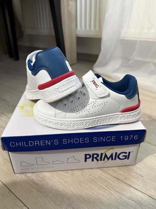 Adidasi Primigi marimea 29
