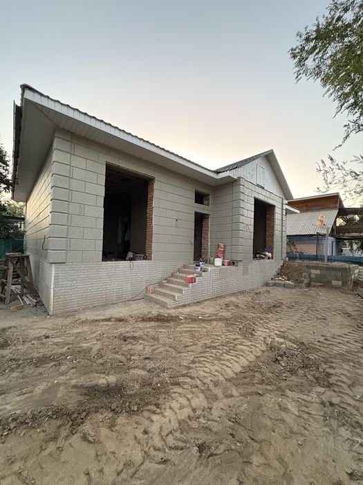 Строители Узбеки