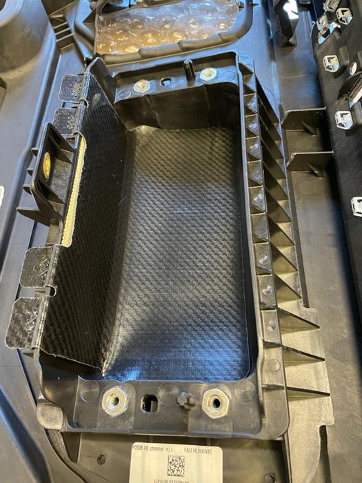 Plansa bord porsche Cayenne 2022