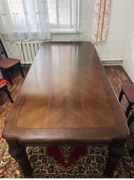 Продам Стол из чистого дерева