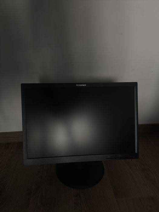 Monitor Lenovo ThinkPad