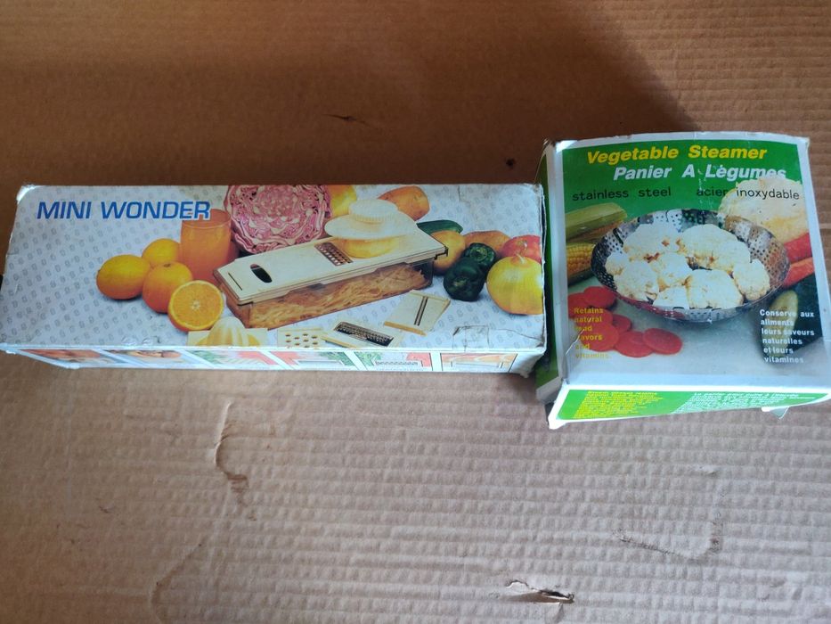 Dispozitiv pt.legume la abur și Razatoare magica