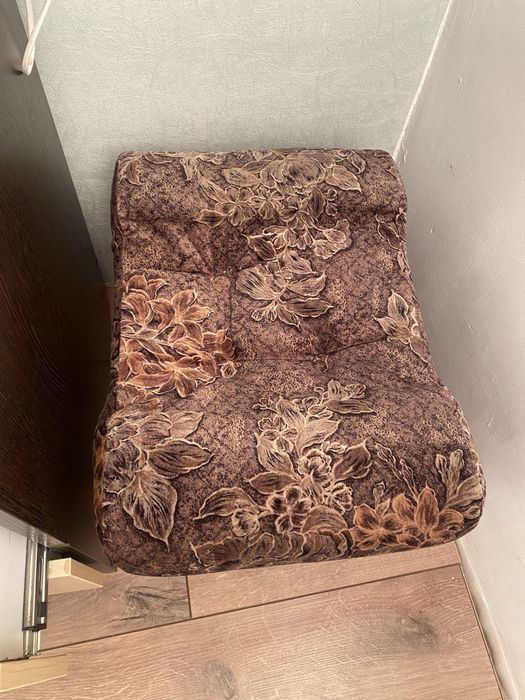 Пуфик 2 шт. 6 мкр