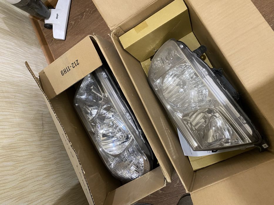 Фары на toyota land cruiser 100