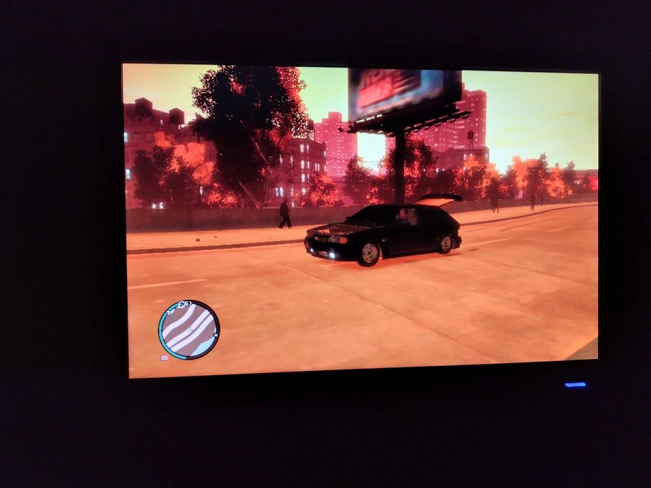 Windos 10

Блок:Logikom

либо Самсунг

Память:149+295

Вайфай интерне