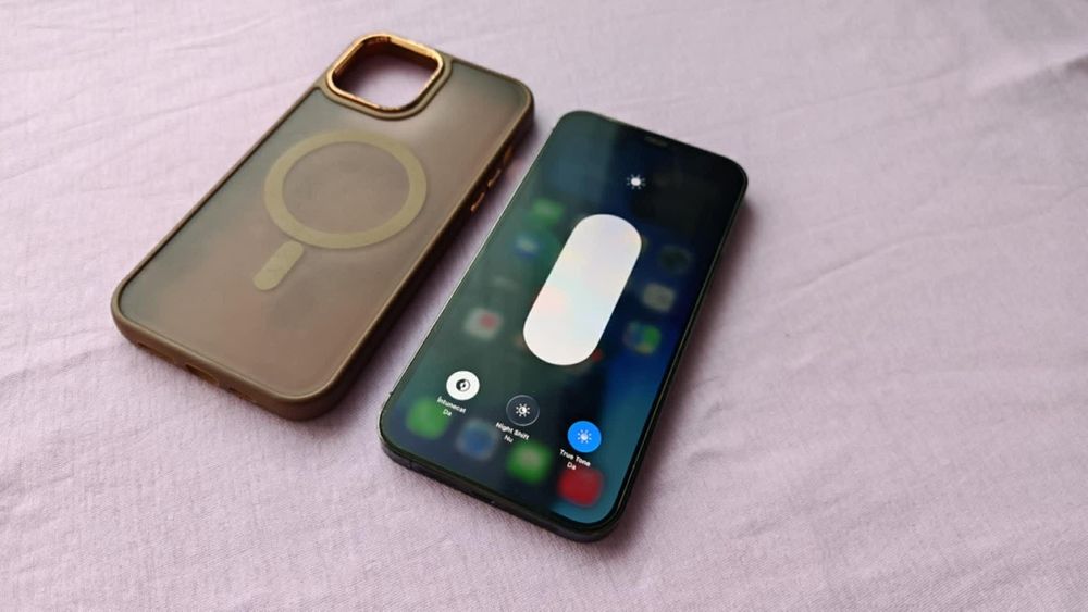 Vând iPhone 12 pro max