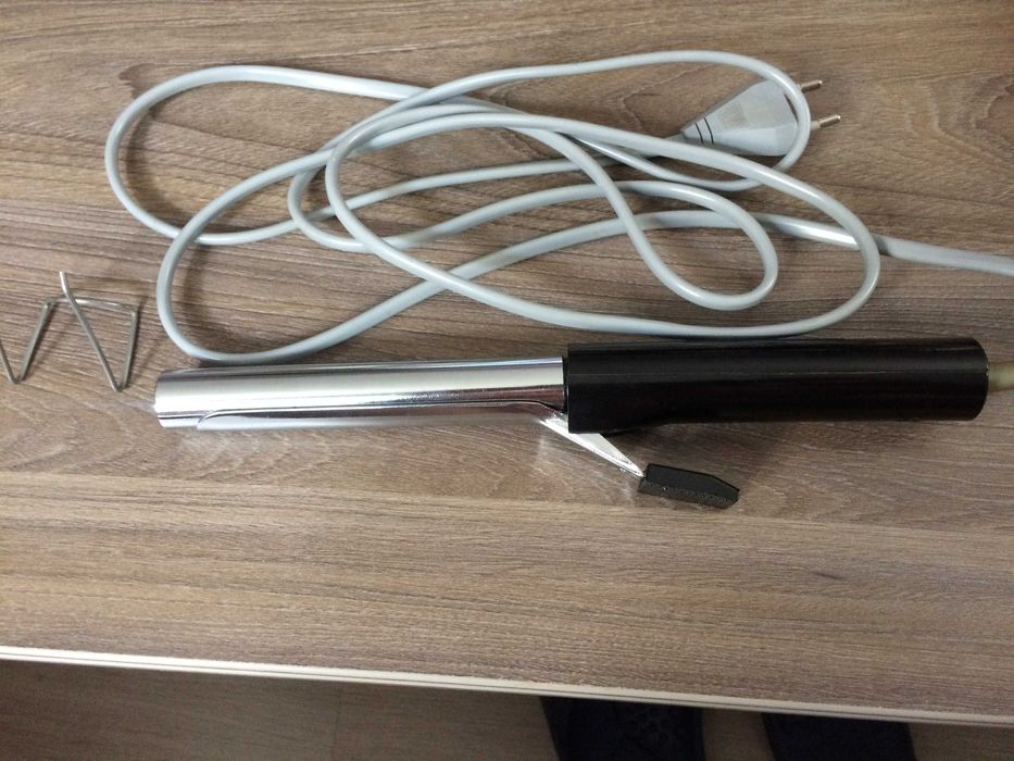 Маша за коса 2 бр от соца, чисто нови неупотребявани - руска и немска.