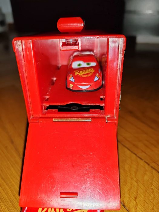 Tirul CARS cu masinute