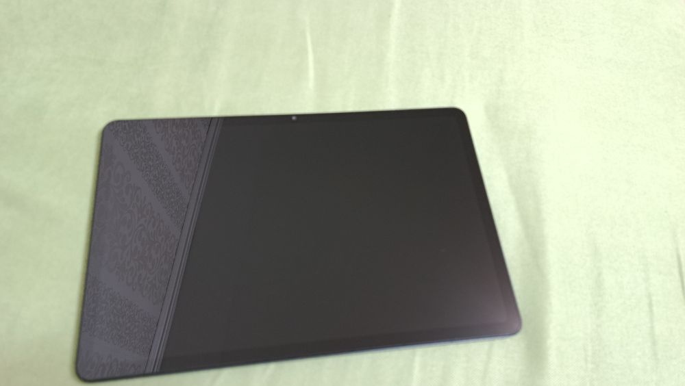 Redmi pad 2 состояние идеальное