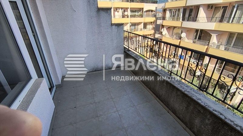 Продава се Двустаен апартамент в к.к. Слънчев бряг - 63 кв.м за 1000 €/кв.м - Снимка #5