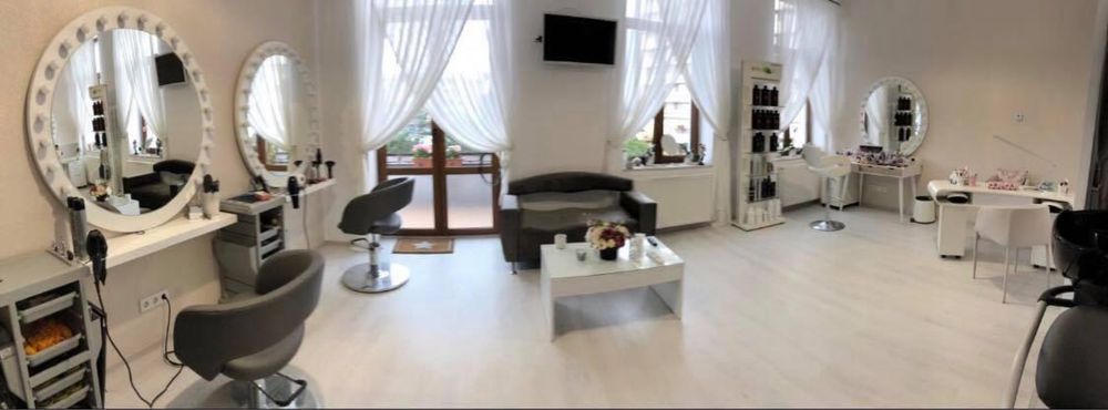 post manichiura si post coafat