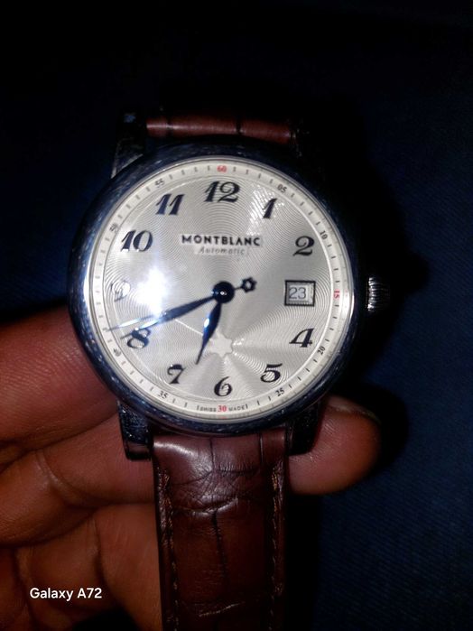 Продава се часовник