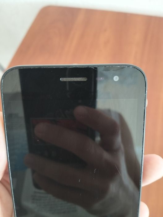 Продам телефон: Samsung Galaxy j2 core.
