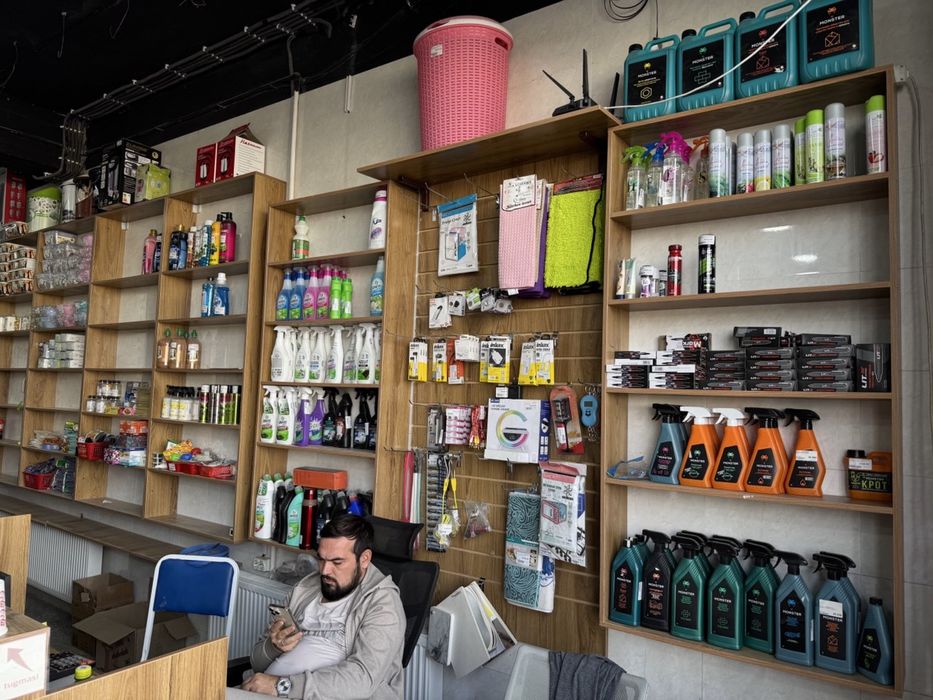 Мебель с магазина,полки,шкафы и тд