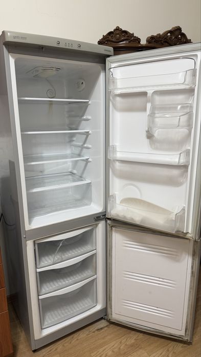 Холодильник самсунг